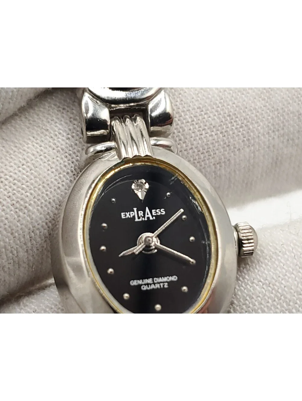 LA Express Quartz Watch 16mm Womens New Battery Silver Tone Black Dial